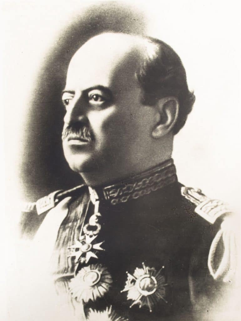 Óscar Benavides
