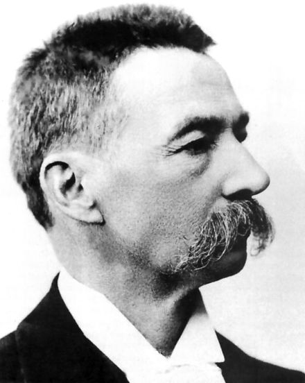 Eduardo López de Romaña