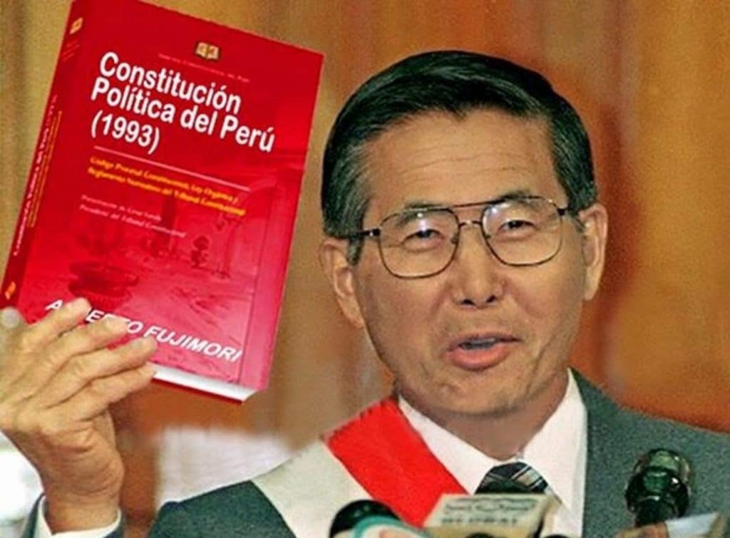 Constitución Política del Perú
